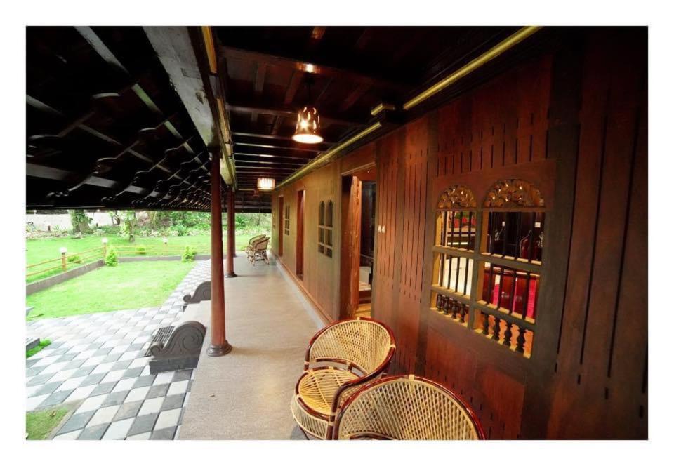Traditional Kerala Villa Munnar Ngoại thất bức ảnh